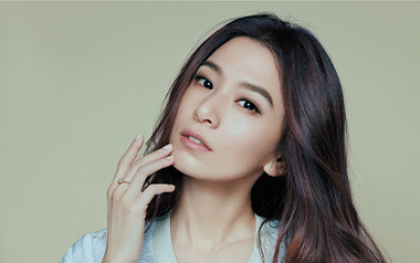 《Love吉他谱》田馥甄_C调简单版弹唱六线谱_高清图片谱
