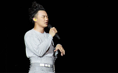 《你的背包吉他谱》陈奕迅_G调简单版弹唱谱_高清六线谱