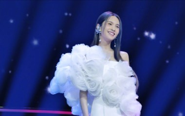 《年轮说吉他谱》杨丞琳_C调原版六线谱_弹唱教学视频