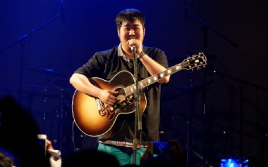 《海吉他谱》宋冬野_D弹唱六线谱_高清图片谱