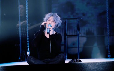 《违背的青春吉他谱》薛之谦_C调扫弦简单版弹唱谱_高清六线谱