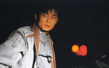 《你是我胸口永远的痛吉他谱》王杰_C调原版弹唱谱_高清六线谱