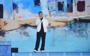 《桥边姑娘吉他谱》海伦_C调弹唱谱_高清六线谱
