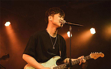 《我想吉他谱》余佳运_C调原版弹唱六线谱_高清图片谱
