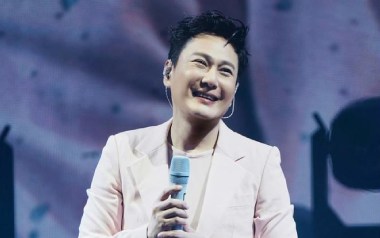 《忘情忘爱吉他谱》张信哲_D调原版弹唱六线谱_高清图片谱