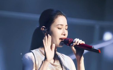 《水晶吉他谱》徐怀钰/任贤齐_C调原版弹唱六线谱_高清图片谱