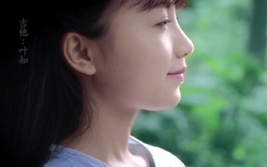 《穿越时空的思念吉他谱》周玥_C调原版六线谱_弹唱教学视频