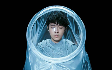 《太空吉他谱》吴青峰_C调原版弹唱六线谱_高清图片谱