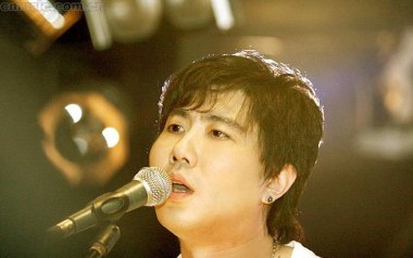 《儿子我是你爸爸吉他谱》王宝_G调原版弹唱谱_高清六线谱