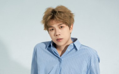 《自以为吉他谱》刘大壮_A调弹唱六线谱_高清图片谱