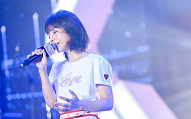 《新娘阿花吉他谱》金玟岐_G调原版六线谱_弹唱教学视频