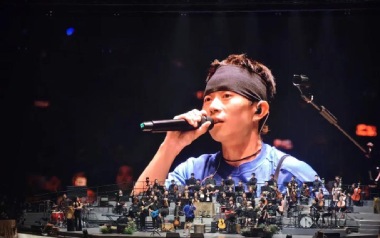 《民谣吉他谱》赵雷_C调原版六线谱_弹唱教学视频