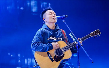 《旅行吉他谱》许巍_D调原版弹唱六线谱_旅行高清图片谱