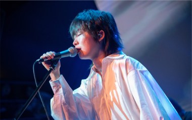 《差三岁吉他谱》Jam_G调弹唱六线谱_高清图片谱