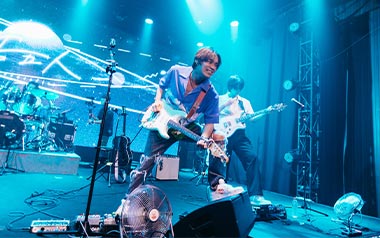 《带我去找夜生活吉他谱》告五人_C调弹唱六线谱_高清图片谱