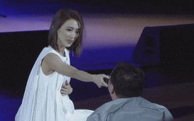 《怎样吉他谱》戴佩妮_C调原版弹唱六线谱_高清图片谱