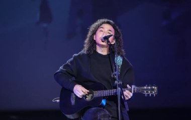 《爱情火枪吉他谱》赵照_C调原版弹唱六线谱_高清图片谱