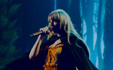 《Willow吉他谱》Taylor Swift_G调原版弹唱六线谱_高清图片谱