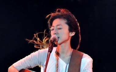 《我喜欢上你时的内心活动吉他谱》陈绮贞_C调六线谱_弹唱教学视频