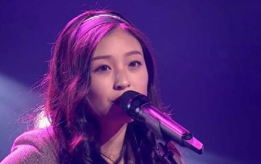 《Loving Strangers吉他谱》谭秋娟_C调六线谱_弹唱教学视频