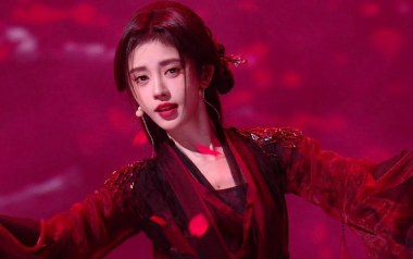 《落花成泥吉他谱》鞠婧祎_C调原版弹唱六线谱_高清图片谱