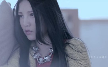 《下雪的季节吉他谱》本兮_G调原版弹唱六线谱_高清图片谱