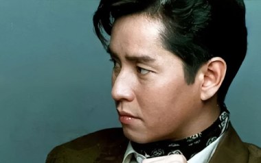 《雾之恋吉他谱》谭咏麟_C调原版弹唱六线谱_高清图片谱