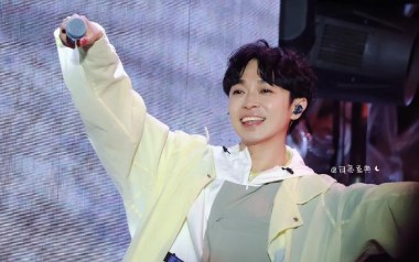 《崖上的波妞吉他谱》吴青峰/李乐祺_C调拍弦版弹唱谱_高清六线谱