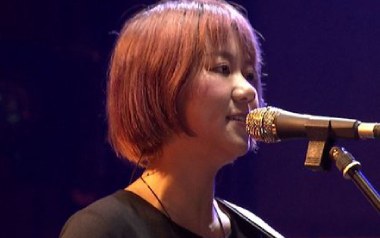 《唱不了一首欢乐的歌吉他谱》谢春花_C调扫弦版弹唱谱_高清六线谱
