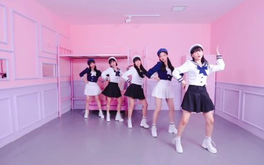 《陪你奇奇怪怪吉他谱》爱朵女孩_C调原版弹唱谱_高清六线谱