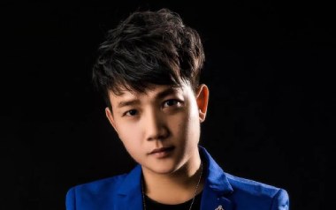 《三年吉他谱》乐者_C调原版弹唱六线谱_高清图片谱