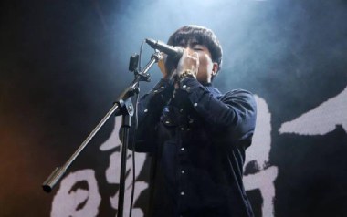 《雪花膏吉他谱》枯木逢春_C调扫弦版弹唱六线谱_高清图片谱
