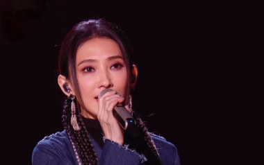 《你要的爱吉他谱》戴佩妮_F调弹唱六线谱_高清图片谱