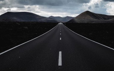 《黑色公路吉他谱》张闯_G调扫弦版弹唱六线谱_高清图片谱