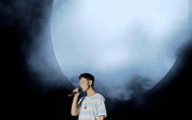 《执迷不悟吉他谱》小乐哥_C调弹唱六线谱_高清图片谱